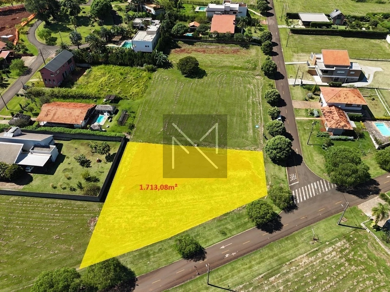 OPORTUNIDADE - TERRENO: 2ª foto da galeria de imagens do imóvel