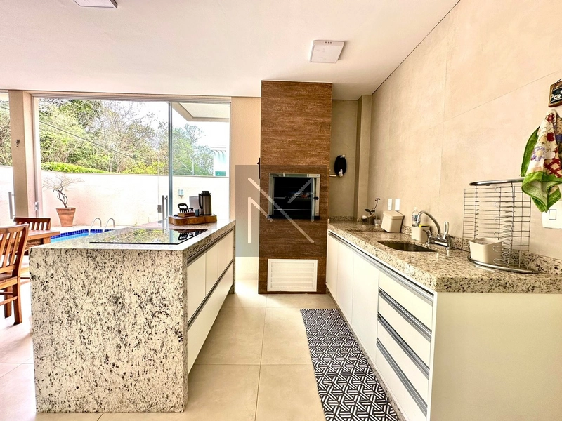 Casa Sobrado - 04 Quartos: 7ª foto da galeria de imagens do imóvel