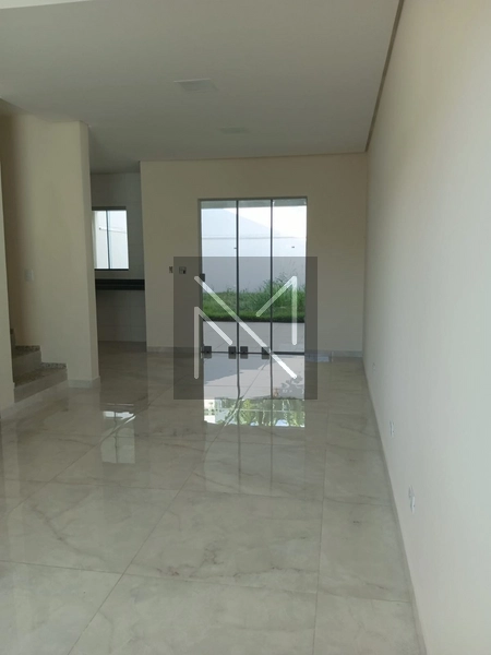 Sobrado para venda no Jardim Bandeirantes em Londrina - PR: 5ª foto da galeria de imagens do imóvel
