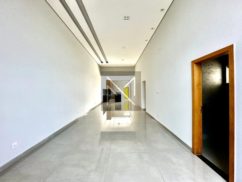 Casa Térrea - Disponível para venda: 2ª foto da galeria de imagens do imóvel