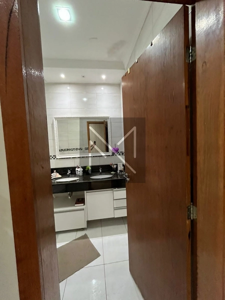 Sobrado para venda no Sun Lake em Londrina - PR: 50ª foto da galeria de imagens do imóvel