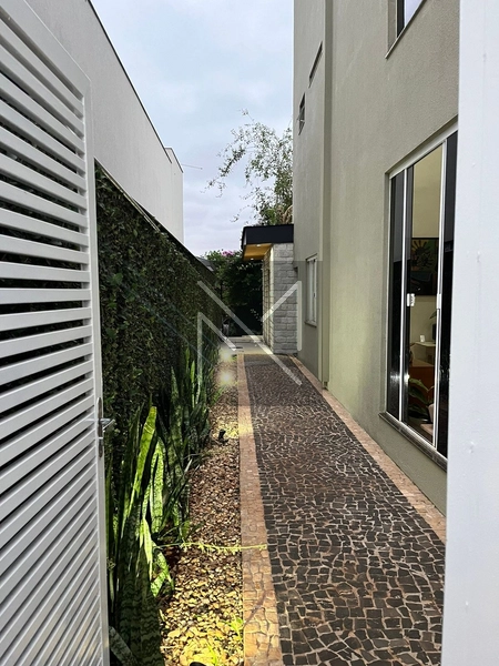 Sobrado para venda no Sun Lake em Londrina - PR: 7ª foto da galeria de imagens do imóvel
