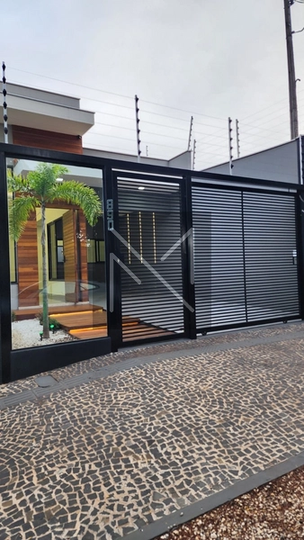 Casa para venda no Jardim Piza em Londrina - PR: 6ª foto da galeria de imagens do imóvel