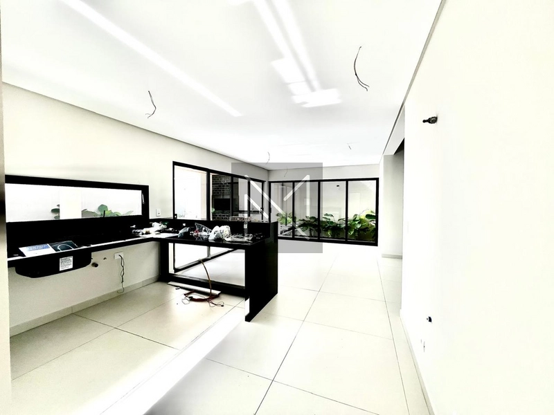 CASA EM CONDOMÍNIO - REGIÃO NORTE - LONDRINA: 4ª foto da galeria de imagens do imóvel