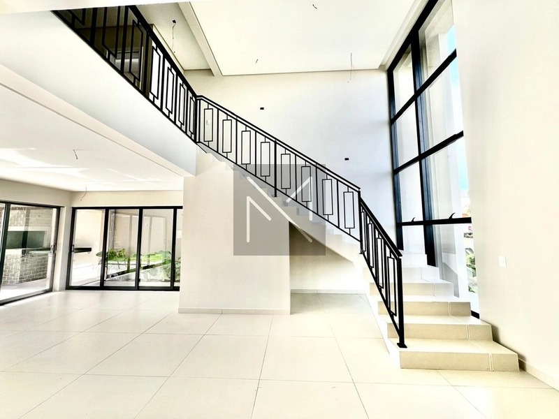 CASA EM CONDOMÍNIO - REGIÃO NORTE - LONDRINA: 2ª foto da galeria de imagens do imóvel