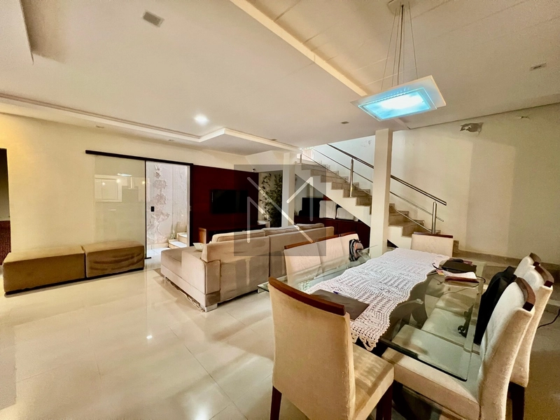 Casa em Condomínio - Golden Park - Londrina: 4ª foto da galeria de imagens do imóvel