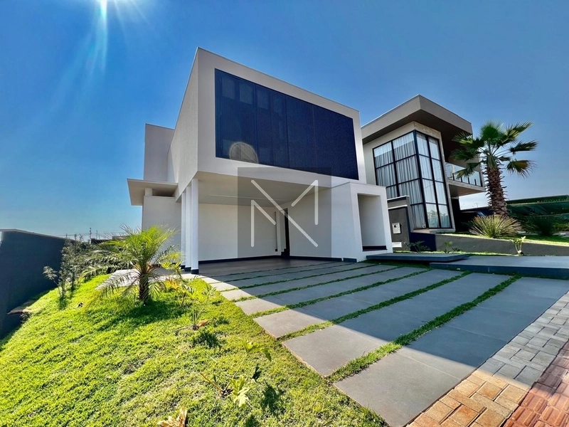 Casa em Condomínio - Parque Tauá - Araguari - Sobrado: 2ª foto da galeria de imagens do imóvel