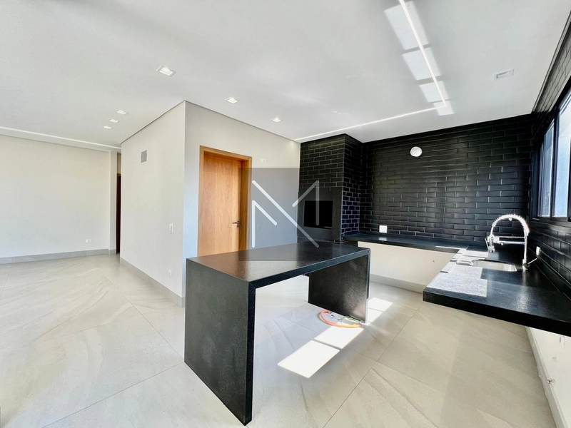 Casa em Condomínio - Parque Tauá - Araguari - Sobrado: 12ª foto da galeria de imagens do imóvel
