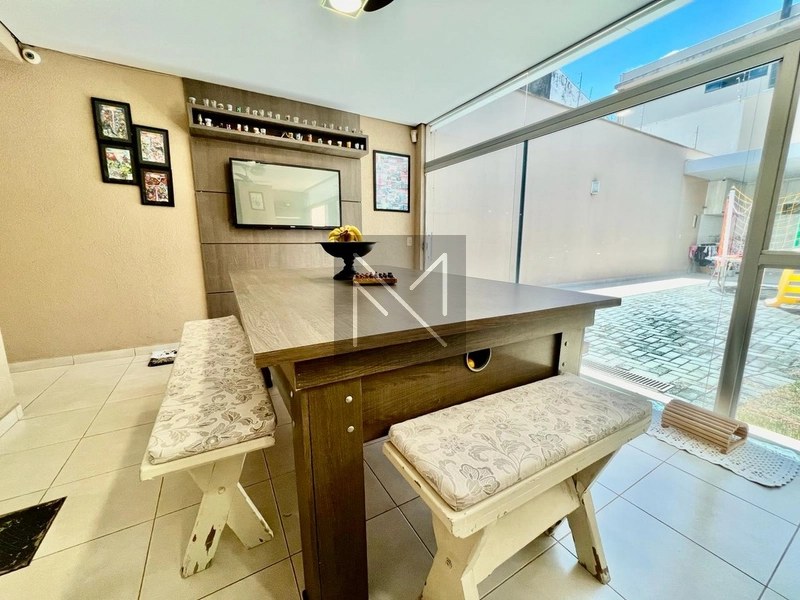Casa - Jd. Império do Sol - Sobrado: 18ª foto da galeria de imagens do imóvel