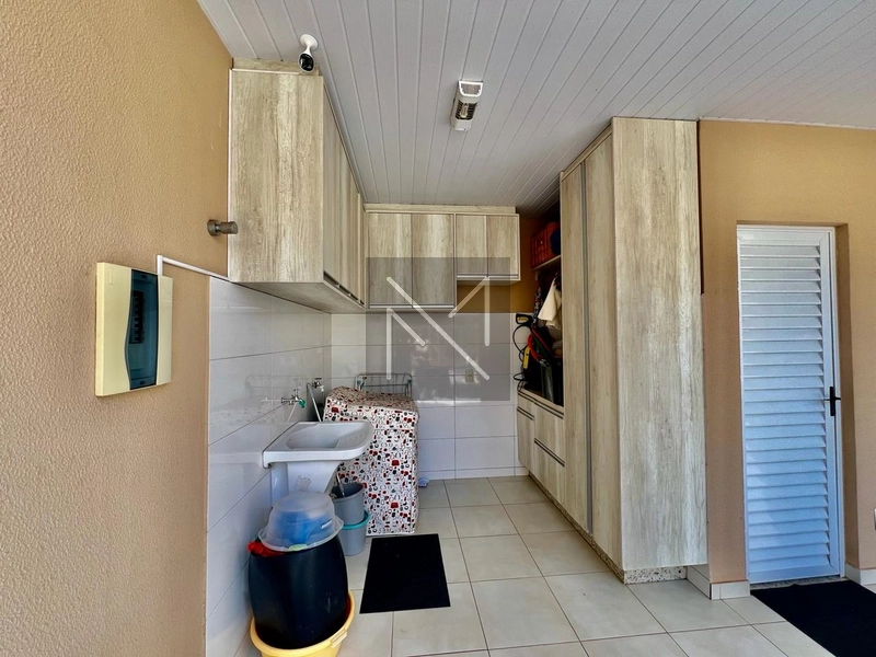 Casa - Jd. Império do Sol - Sobrado: 24ª foto da galeria de imagens do imóvel