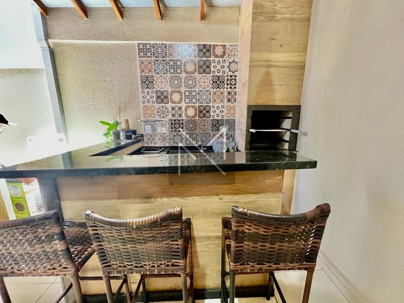 Casa - Região Norte - Londrina: 8ª foto da galeria de imagens do imóvel
