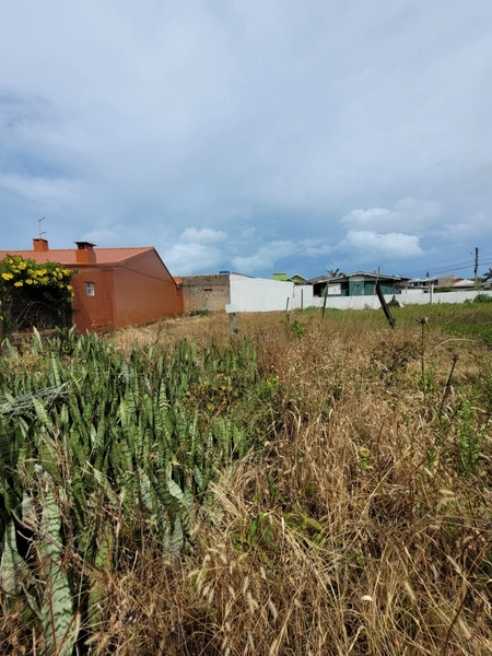 TERRENO 3 QUADRAS DO MAR PRÓXIMO A TUDO !: 1ª foto da galeria de imagens do imóvel