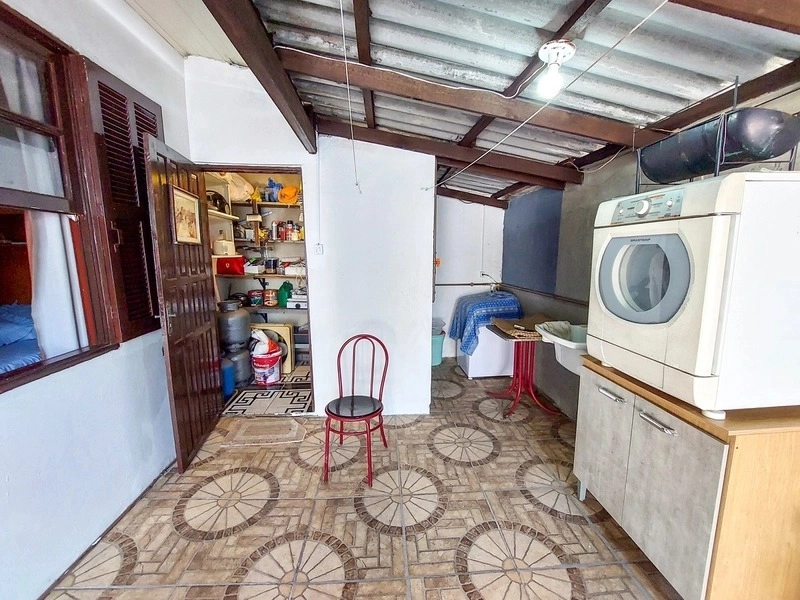 CASA 3 DORMITÓRIOS - PRÓXIMO AO MAR - AMPLO TERRENO: 21ª foto da galeria de imagens do imóvel