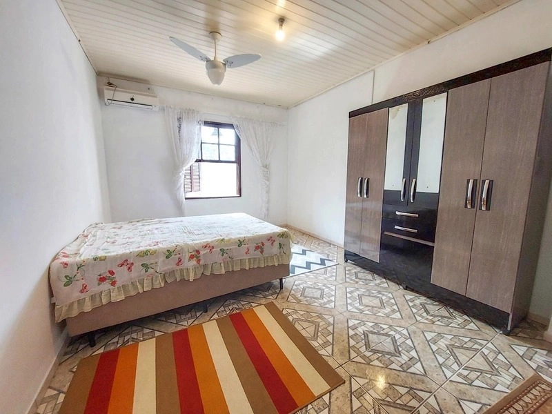 CASA 3 DORMITÓRIOS - PRÓXIMO AO MAR - AMPLO TERRENO: 17ª foto da galeria de imagens do imóvel