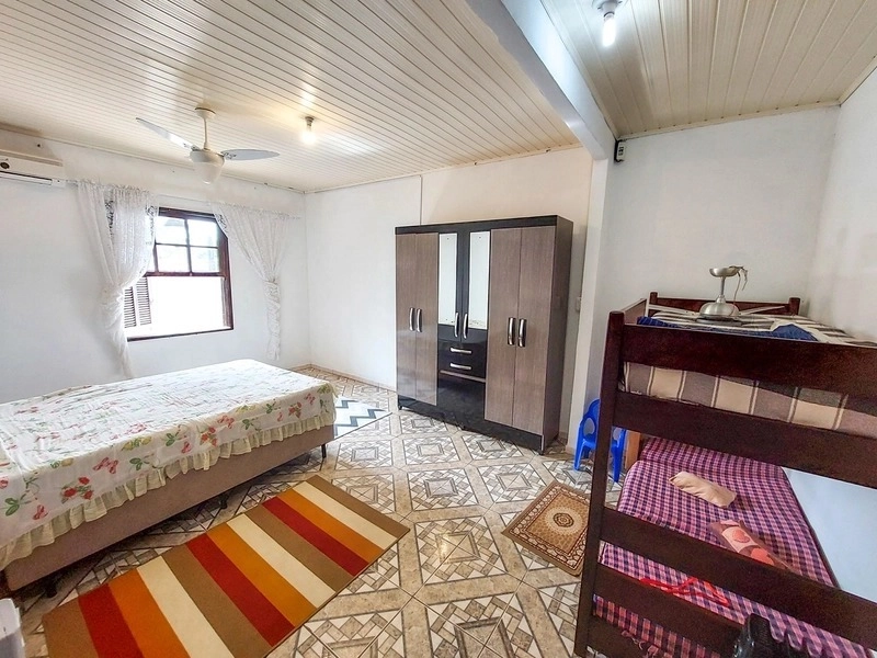 CASA 3 DORMITÓRIOS - PRÓXIMO AO MAR - AMPLO TERRENO: 16ª foto da galeria de imagens do imóvel