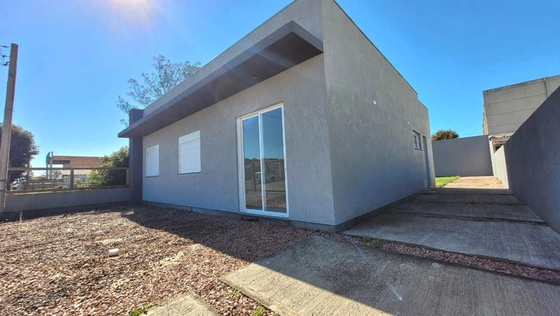 CASA AMPLO TERRENO - 3 DORMITÓRIOS - 550 METROS DA BEIRA MAR: 3ª foto da galeria de imagens do imóvel