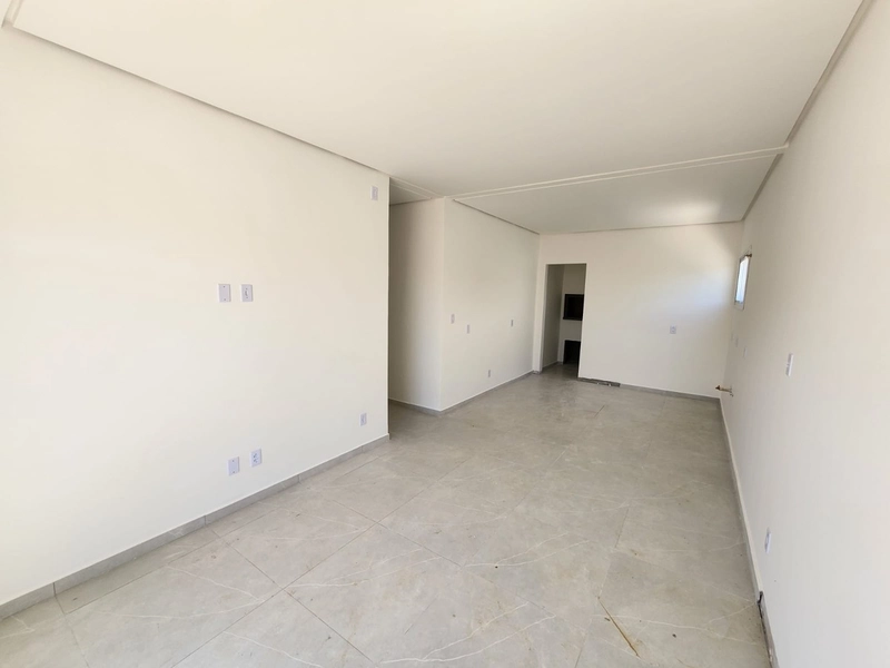 CASA AMPLO TERRENO - 3 DORMITÓRIOS - 550 METROS DA BEIRA MAR: 7ª foto da galeria de imagens do imóvel