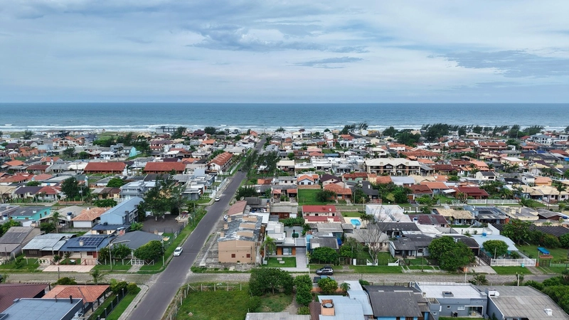 CASA ALTÍSSIMO PADRÃO 3 SUÍTES - PRÓXIMA AO MAR: 18ª foto da galeria de imagens do imóvel
