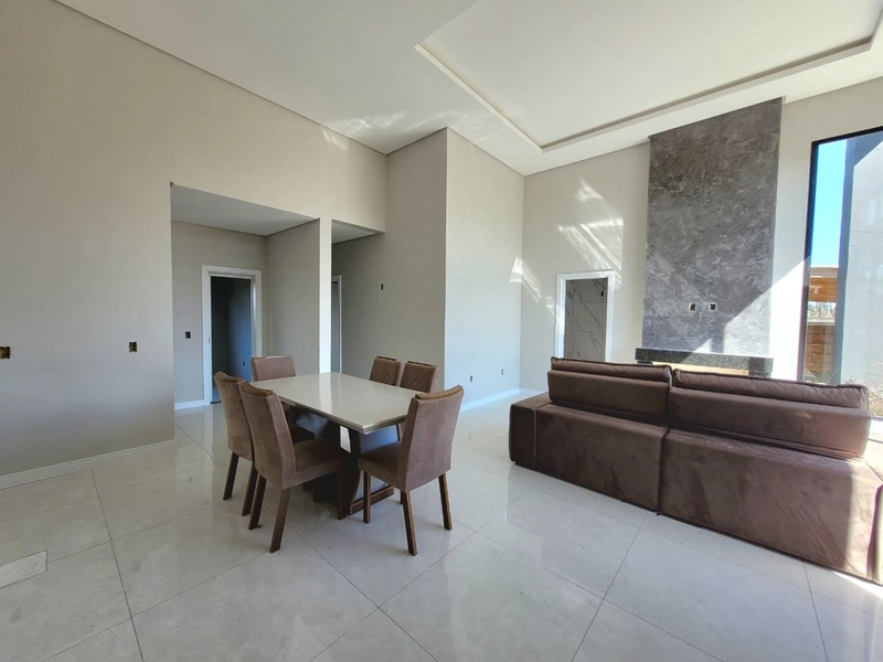 CASA ALTO PADRÃO 3 SUÍTES  - JUNTO AO MAR: 11ª foto da galeria de imagens do imóvel