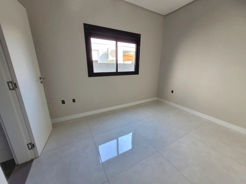 CASA ALTO PADRÃO 3 SUÍTES  - JUNTO AO MAR: 15ª foto da galeria de imagens do imóvel