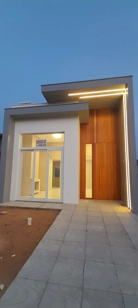 CASA EM ALTO PADRÃO 3 SUÍTES HÁ 2 QUADRAS DO MAR: 16ª foto da galeria de imagens do imóvel