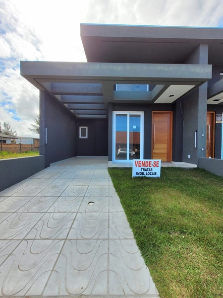 CASA IMPONENTE 3 DORMITÓRIOS (1 SUÍTE) - PRÓXIMO AO MAR: 4ª foto da galeria de imagens do imóvel