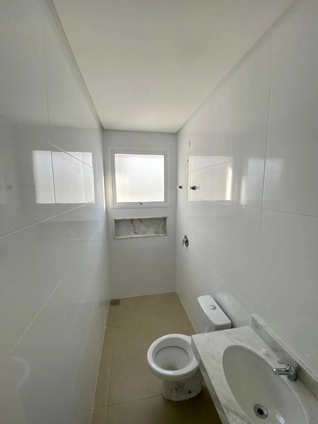 CASA 3 DORMITÓRIOS (1 SUÍTE) - 3 QUADRAS DO MAR: 17ª foto da galeria de imagens do imóvel