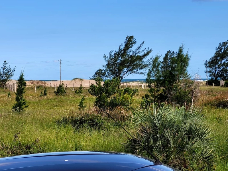 CASA 3 DORMITÓRIOS (1 SUÍTE) - 3 QUADRAS DO MAR: 4ª foto da galeria de imagens do imóvel