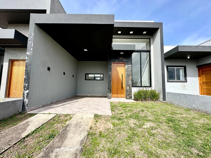 CASA 3 DORMITÓRIOS (1 SUÍTE) COM ROOFTOP - PRÓXIMO AO MAR: 3ª foto da galeria de imagens do imóvel