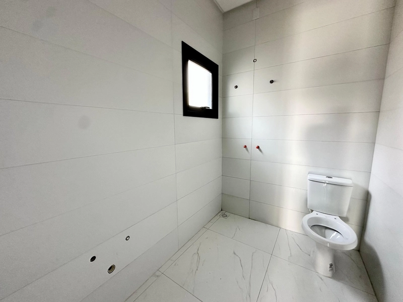 CASA 3 DORMITÓRIOS (1 SUÍTE) COM ROOFTOP - PRÓXIMO AO MAR: 9ª foto da galeria de imagens do imóvel