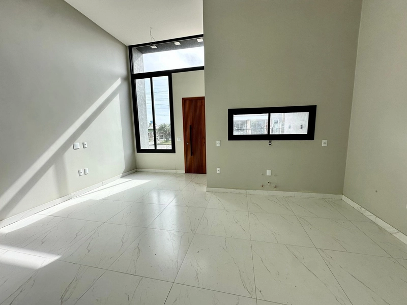 CASA 3 DORMITÓRIOS (1 SUÍTE) COM ROOFTOP - PRÓXIMO AO MAR: 7ª foto da galeria de imagens do imóvel