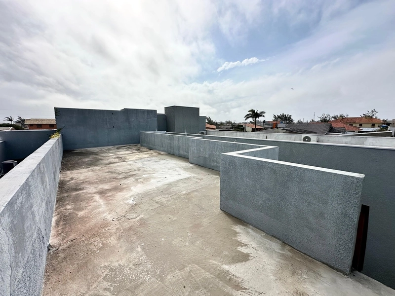 CASA 3 DORMITÓRIOS (1 SUÍTE) COM ROOFTOP - PRÓXIMO AO MAR: 18ª foto da galeria de imagens do imóvel