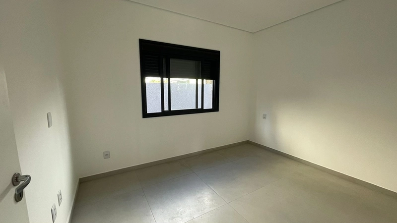 CASA DIFERENCIADA - 2 QUADRAS DO MAR - 36X PRA PAGAR!: 14ª foto da galeria de imagens do imóvel