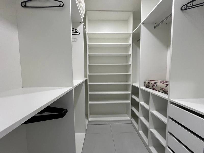 CASA ESQUINA REGIÃO DE MORADORES - MOBILIADA E DECORADA: 13ª foto da galeria de imagens do imóvel