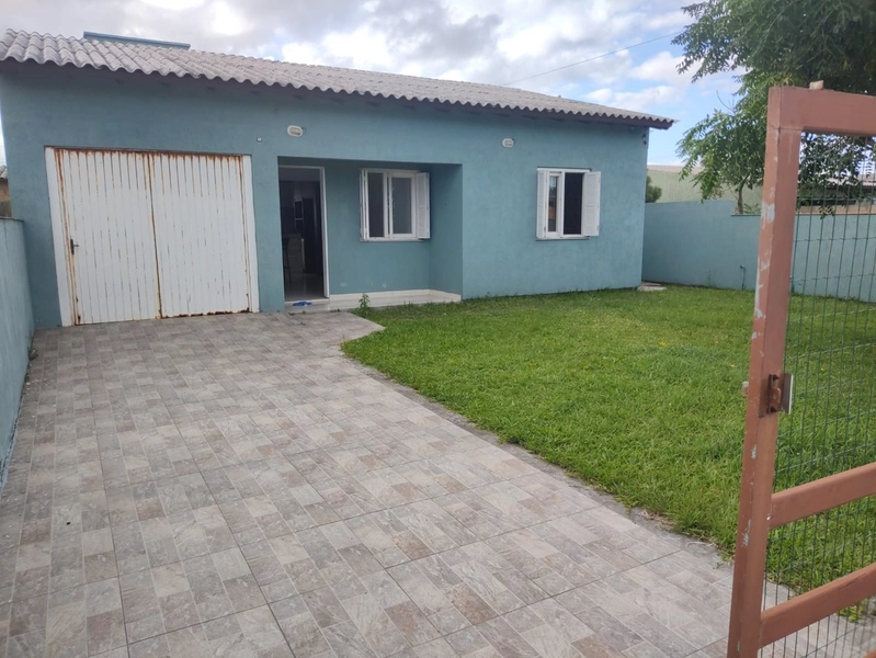 CASA AMPLO TERRENO - 2 DORMITÓRIOS - APTA A FINANCIAMENTO BANCÁRIO: 3ª foto da galeria de imagens do imóvel