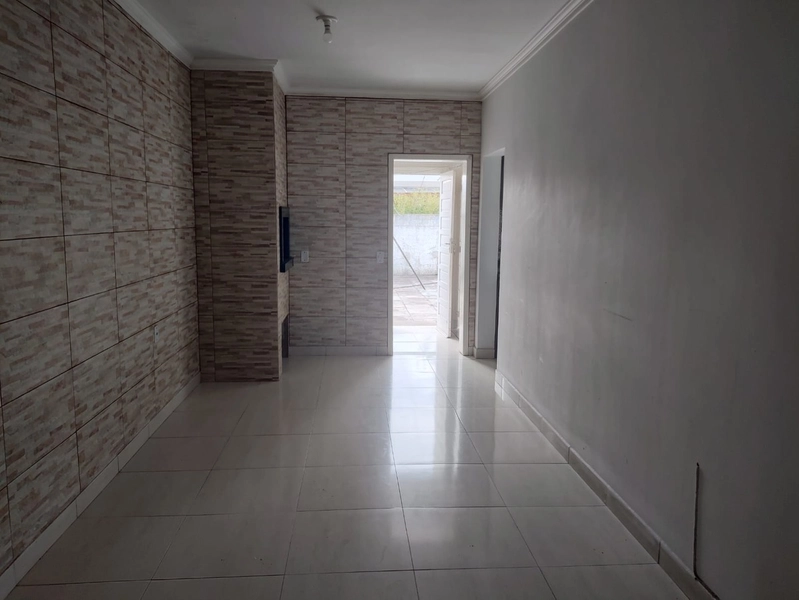 CASA AMPLO TERRENO - 2 DORMITÓRIOS - APTA A FINANCIAMENTO BANCÁRIO: 7ª foto da galeria de imagens do imóvel