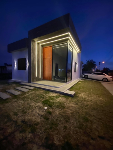 CASA DE ESQUINA - ALTO PADRÃO - REGIÃO DE MORADORES: 5ª foto da galeria de imagens do imóvel