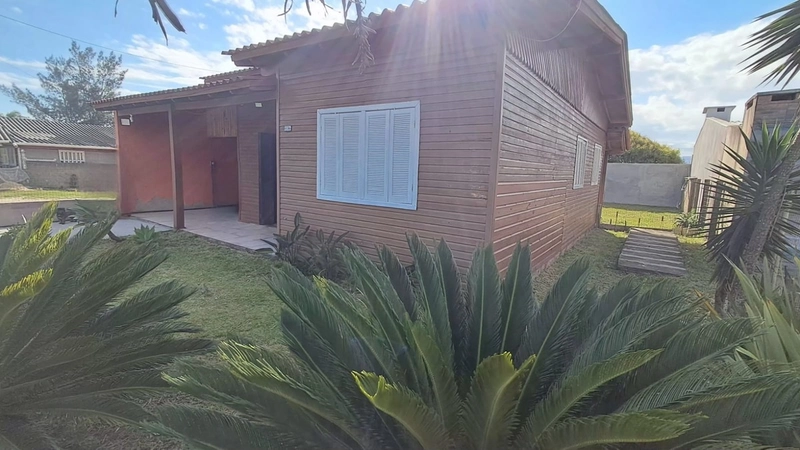 P/ INVESTIDOR ! CASA COM PREÇO DE TERRENO PRÓXIMO AO MAR: 2ª foto da galeria de imagens do imóvel