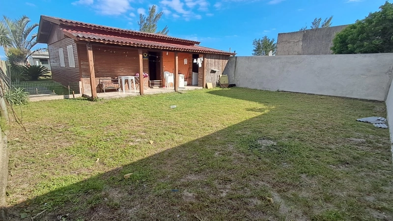 P/ INVESTIDOR ! CASA COM PREÇO DE TERRENO PRÓXIMO AO MAR: 6ª foto da galeria de imagens do imóvel