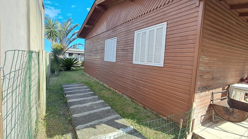 P/ INVESTIDOR ! CASA COM PREÇO DE TERRENO PRÓXIMO AO MAR: 3ª foto da galeria de imagens do imóvel