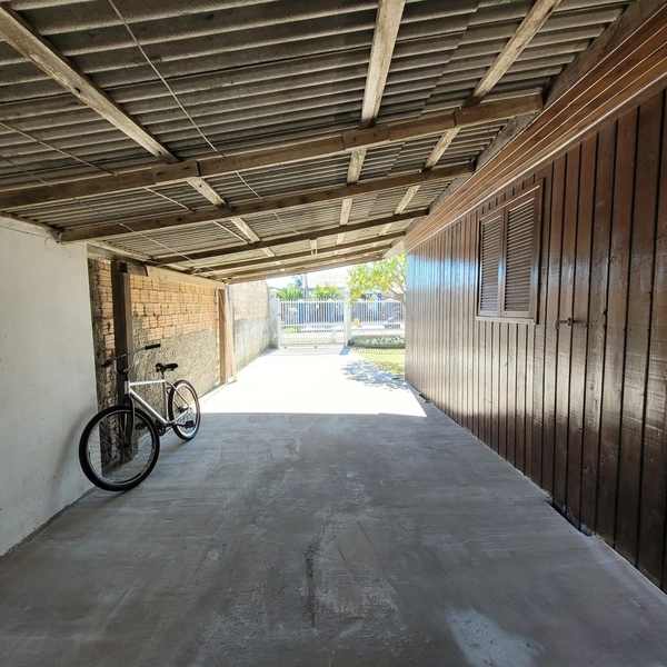 CASA 2 DORMITÓRIOS COM AMPLO TERRENO EM REGIÃO DE MORADORES FIXOS: 16ª foto da galeria de imagens do imóvel