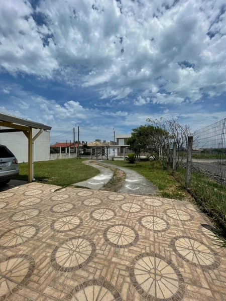 CASA ESQUINA PÉ NA AREIA - 1 QUADRA DO MAR: 4ª foto da galeria de imagens do imóvel