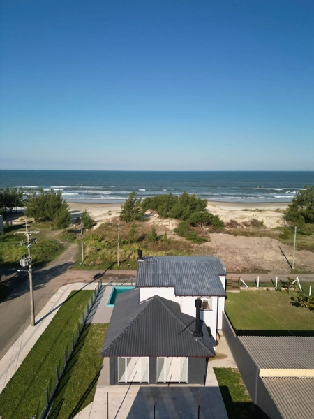 SOBRADO BEIRA MAR COM 3 DORMITÓRIOS (1 SUÍTE) - PISCINA E MOBILIADO: 31ª foto da galeria de imagens do imóvel