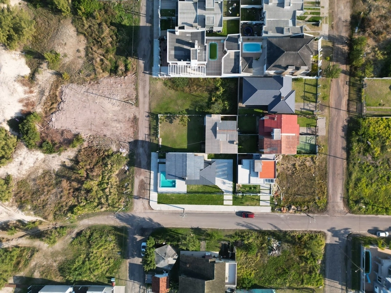 SOBRADO BEIRA MAR COM 3 DORMITÓRIOS (1 SUÍTE) - PISCINA E MOBILIADO: 42ª foto da galeria de imagens do imóvel