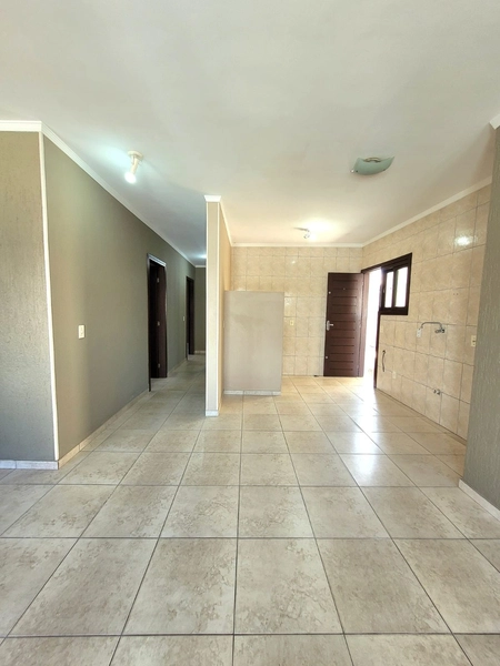 CASA 3 DORMITÓRIOS (1 SUÍTE) - TERRENO AMPLO - PISCINA: 6ª foto da galeria de imagens do imóvel