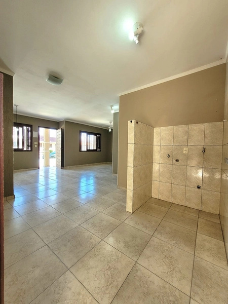 CASA 3 DORMITÓRIOS (1 SUÍTE) - TERRENO AMPLO - PISCINA: 8ª foto da galeria de imagens do imóvel
