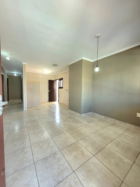 CASA 3 DORMITÓRIOS (1 SUÍTE) - TERRENO AMPLO - PISCINA: 10ª foto da galeria de imagens do imóvel