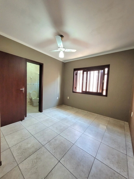 CASA 3 DORMITÓRIOS (1 SUÍTE) - TERRENO AMPLO - PISCINA: 12ª foto da galeria de imagens do imóvel