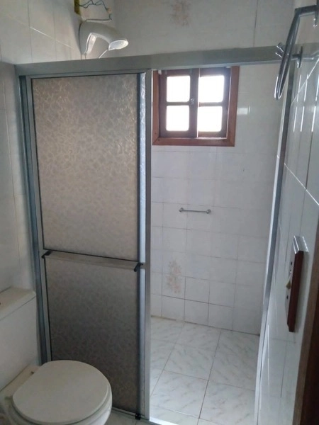 CASA 3 DORMITÓRIOS (1 SUÍTE) - JUNTO AO MAR - AMPLO TERRENO: 9ª foto da galeria de imagens do imóvel