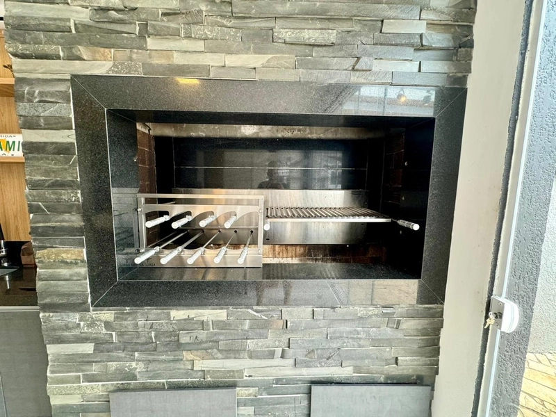 CASA PADRÃO CONDOMÍNIO HÁ POUCOS METROS DO MAR NO ARAÇÁ: 13ª foto da galeria de imagens do imóvel